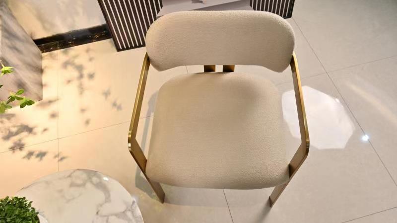 ANTOINETTE DINING ARMCHAIR